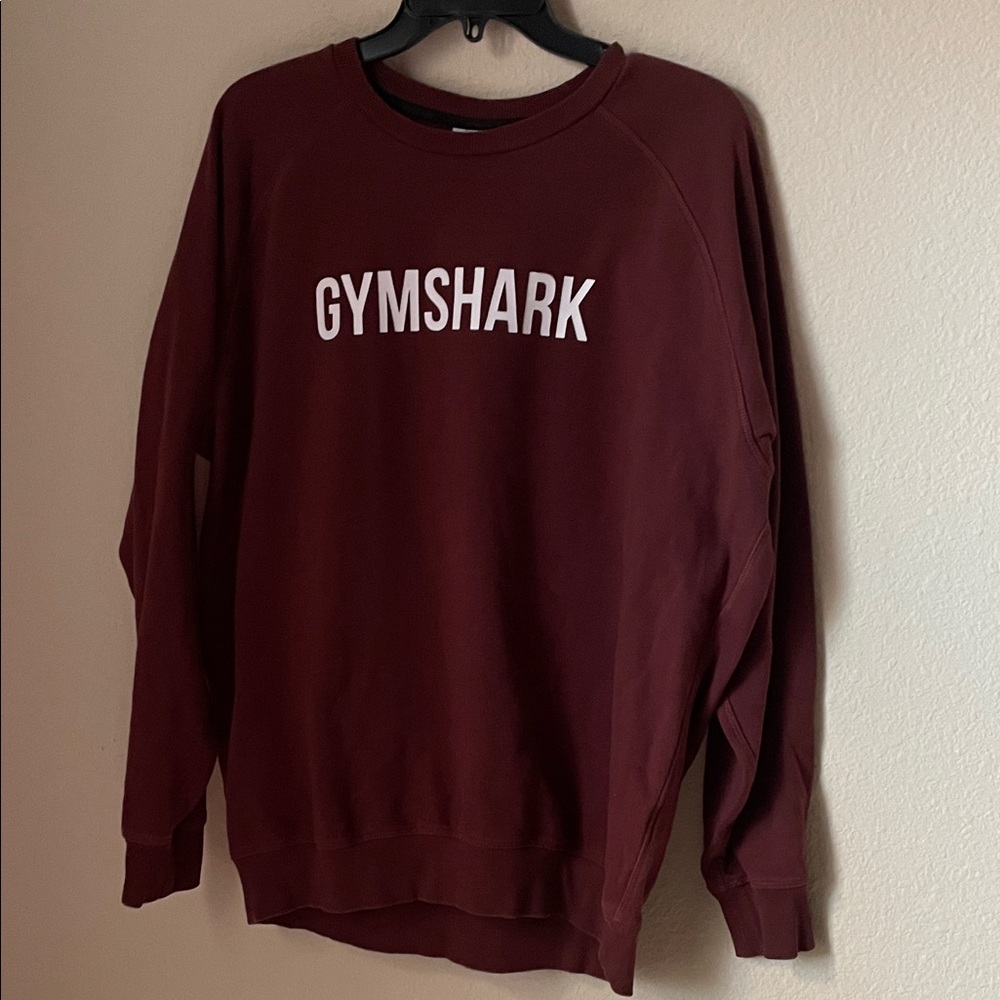Gymshark Maroon colored sweatshirt . EUC 
Size Large